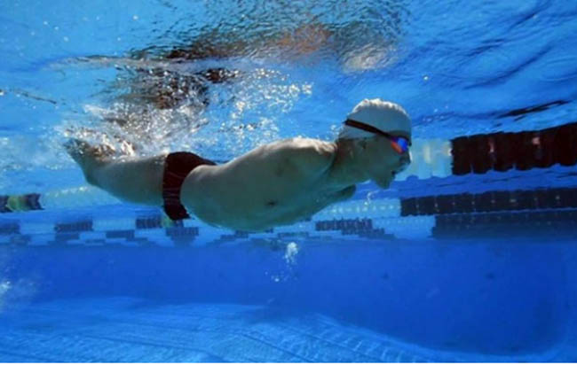شناگر افغانستان در رقابت‌های پارالمپیک  بین‌المللی دوم شد